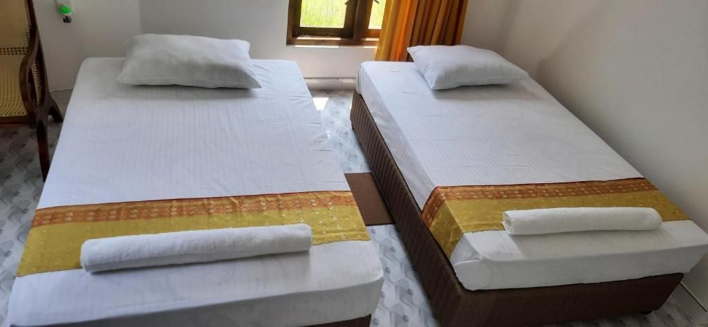 Полоннарува: Thambara Resort