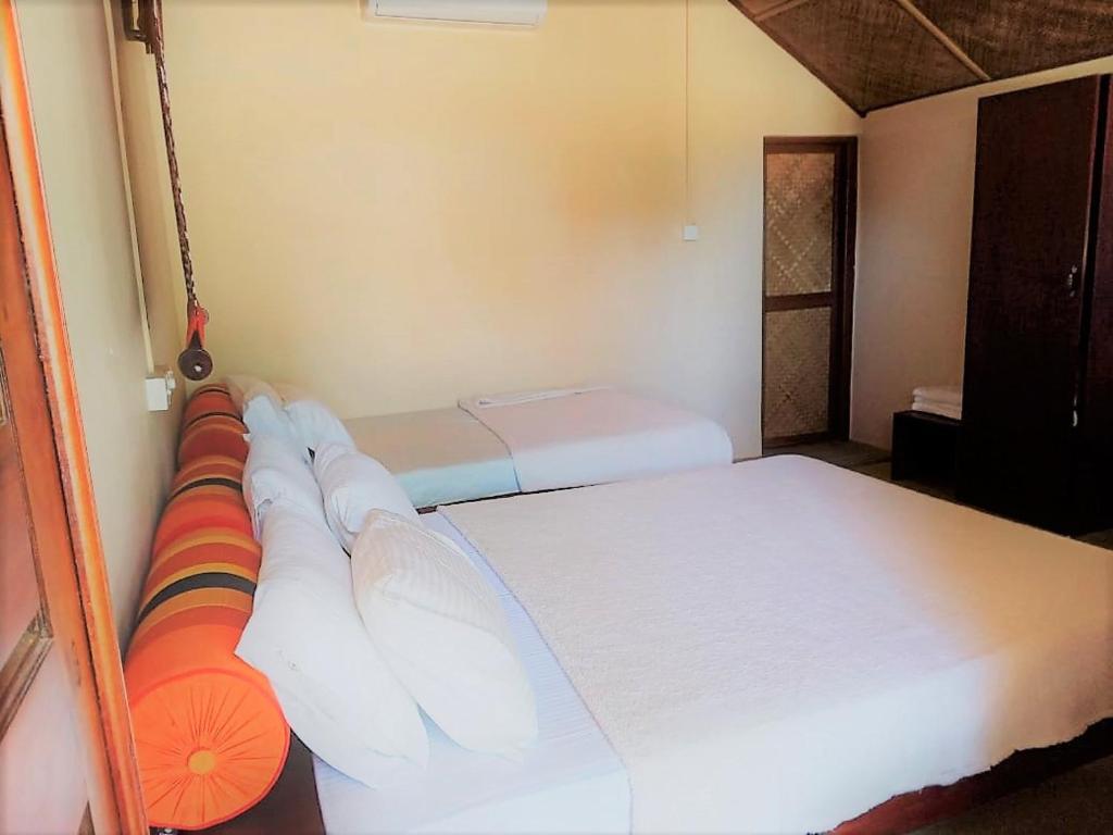 Тринкомали: The Tottam Beach Hotel - Trincomalee