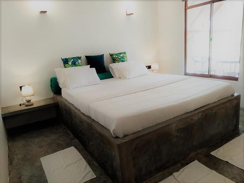 Тринкомали: The Tottam Beach Hotel - Trincomalee