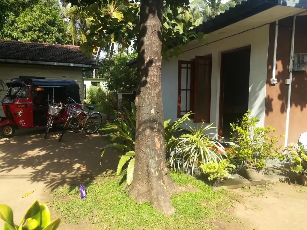 Полоннарува: Arani Homestay