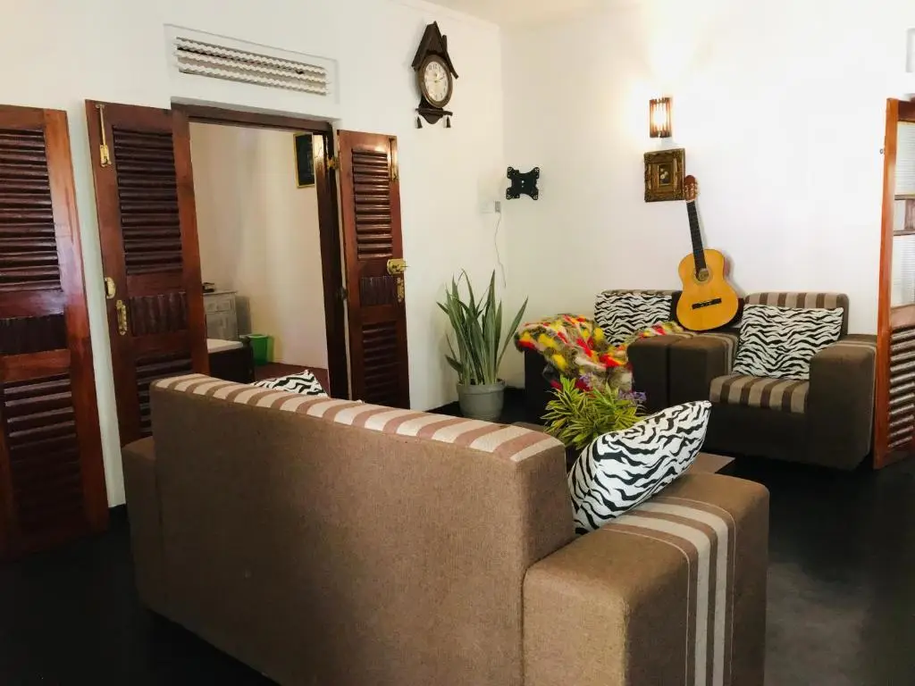 Ахангама: Kanthi Villa Midigama - Budget Home for 6 Pax with latest facilities
