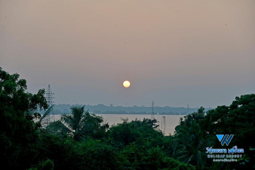 Анурадхапура: Nuwara Wewa Holiday Resort