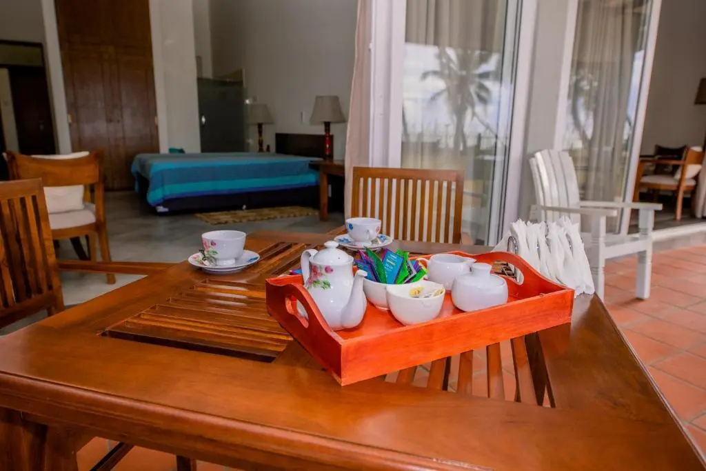 Ранна: Arhimser Villa-superb 4 bedrooms beachfront bb for 8 plus 2 extra beds in Ranna, Tangalle, airport shuttle, BBQ, meals, fully serviced