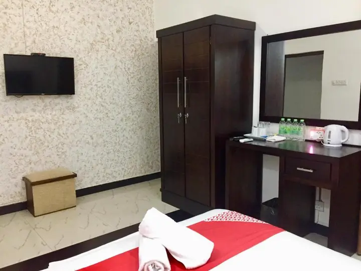 Коломбо: OYO MotelVIP