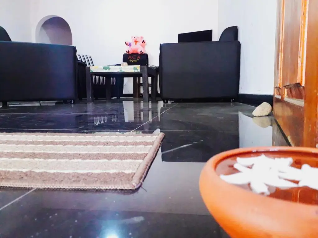 Элла: Aji's Place in Ella