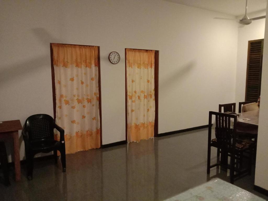 Хиккадува: Green rest house