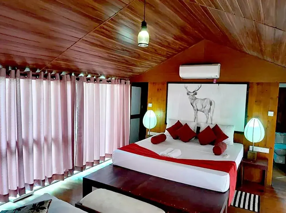 Палатупана: Yala Ravana AC Luxury Tented Safari Camp