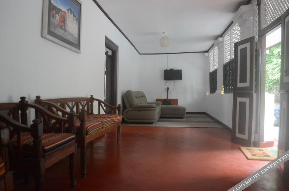 Канди: Yoho Ambanwala Tourist Bungalow