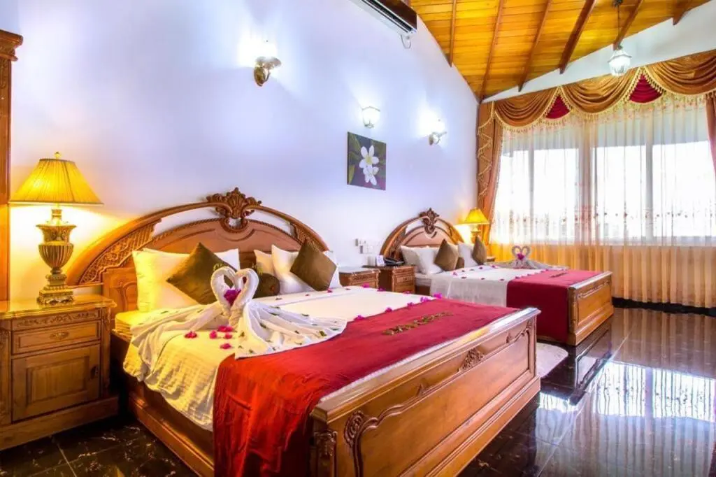 Полоннарува: Отель Hotel Sudu Araliya