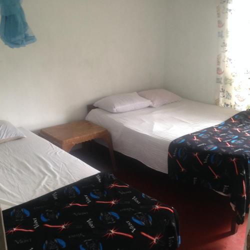 Нувара-Элия: Lake & lake guest house