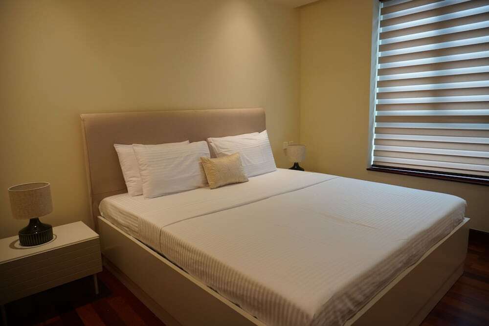 Коломбо: Opulent Comfort Suites