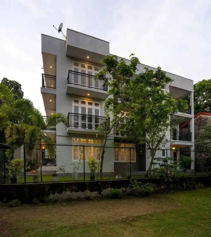 Шри-Джаяварденепура-Котте: Beautiful Apartment in Colombo