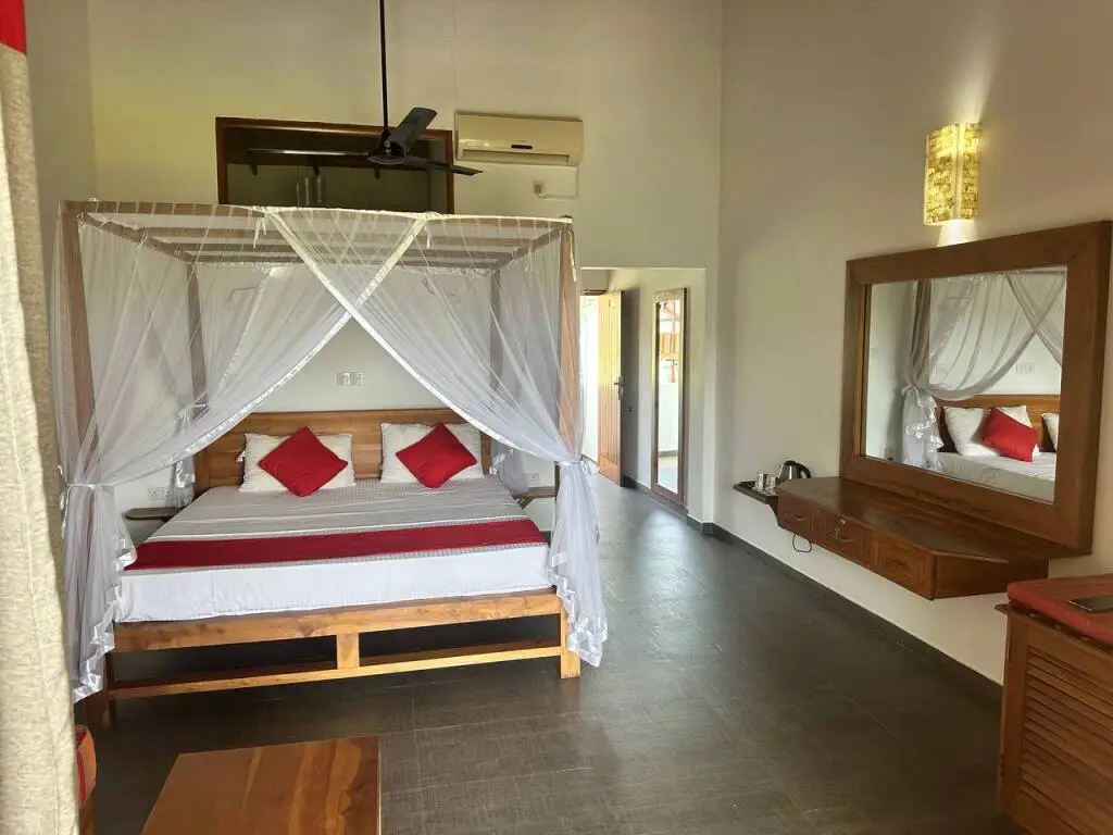 Хиккадува: Вилла Clover Villa