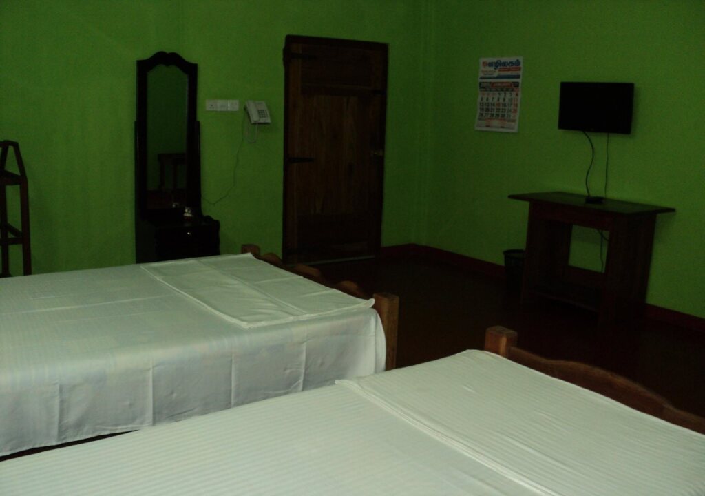 Килиноччи: AKR Hotel Kilinochchi