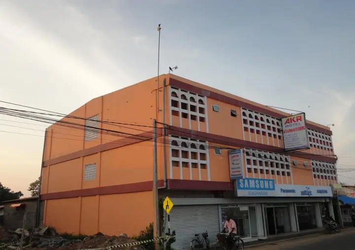 Килиноччи: AKR Hotel Kilinochchi