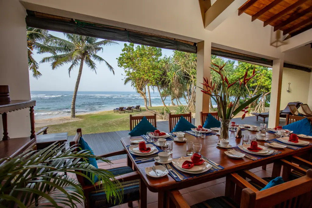 Коггала: South Point Villa - 3 bedroom Beach Front Villa