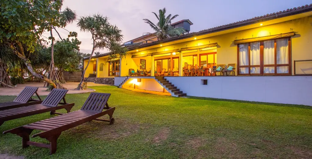Коггала: South Point Villa - 3 bedroom Beach Front Villa