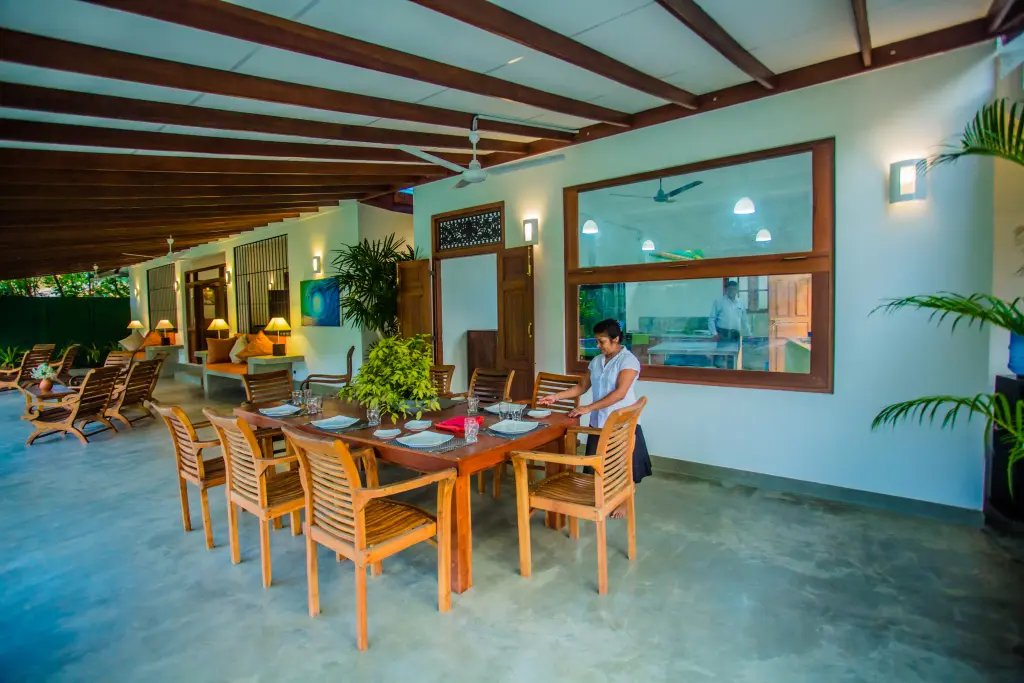 Коггала: Вилла South Point Surf House - 5 bedrooms sleeps 14
