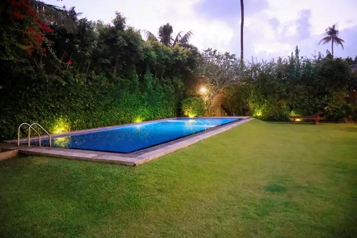 Коггала: Вилла South Point Surf House - 5 bedrooms sleeps 14