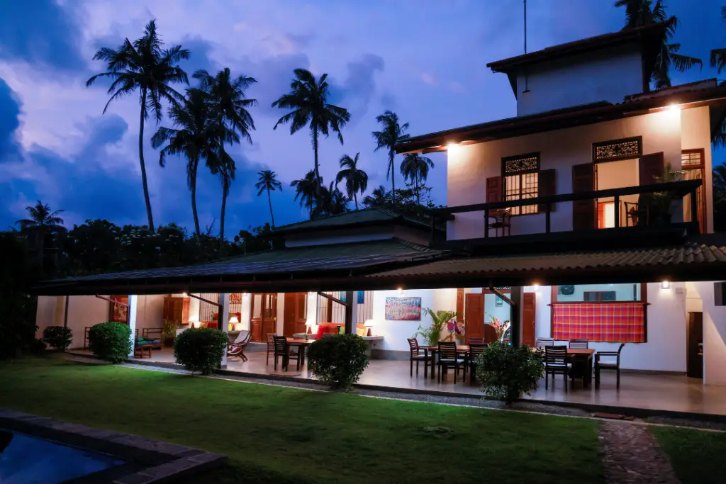 Коггала: Вилла South Point Surf House - 5 bedrooms sleeps 14
