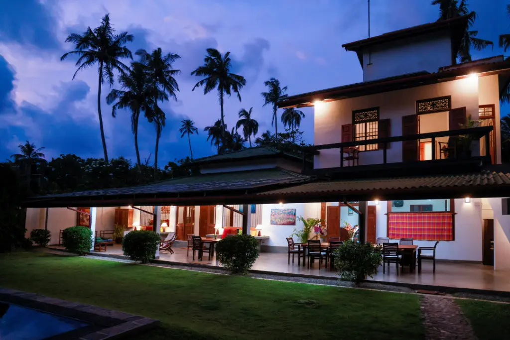 Коггала: Вилла South Point Surf House - 5 bedrooms sleeps 14