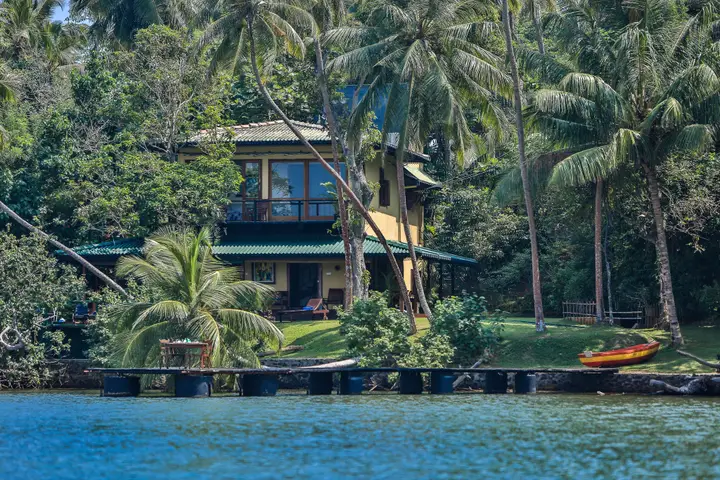 Каталува: Вилла South Point Cottage 3 bedrooms Lake front