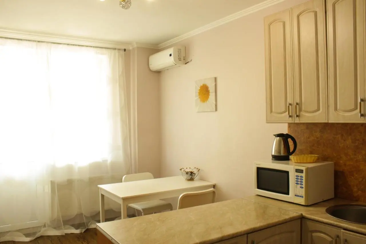 Калининград: Apartment Kubanskaya Naberezhnaya 64