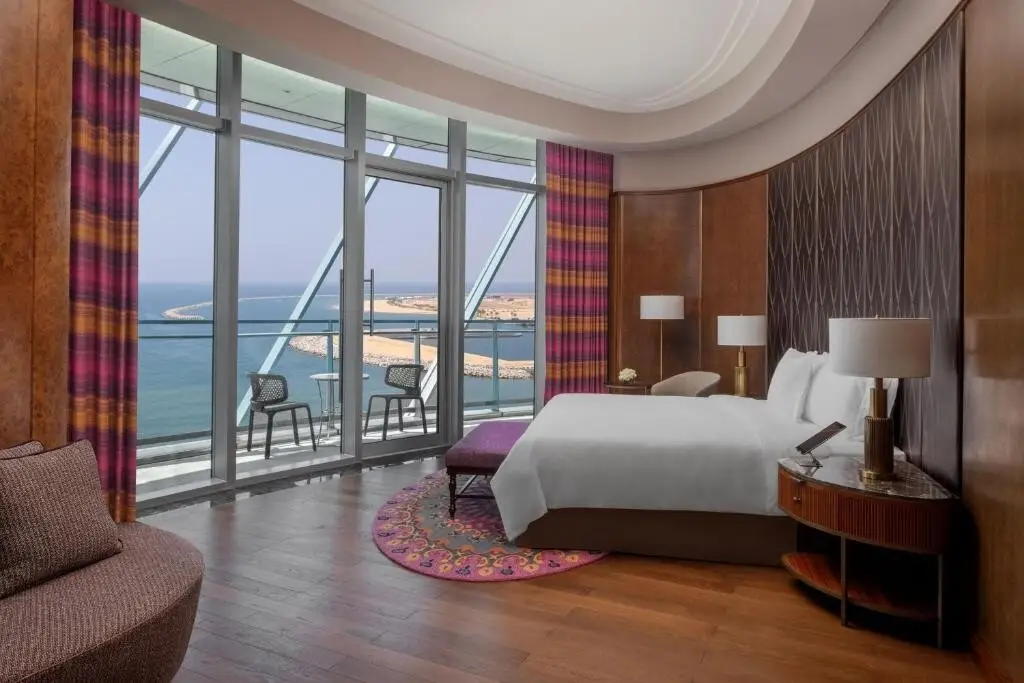 Коломбо: ITC Ratnadipa Hotel