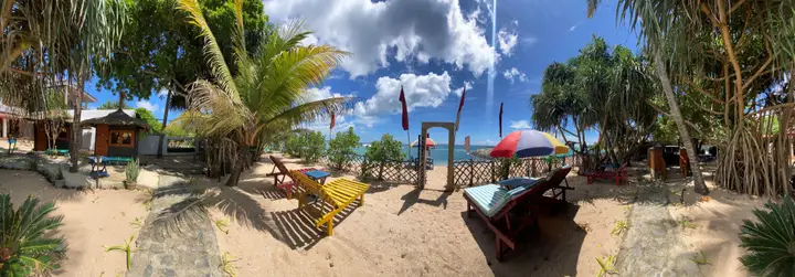 Рекава: Мини-отель Tomorrowland Beach Villas & Fisherman's Wharf Restaurant