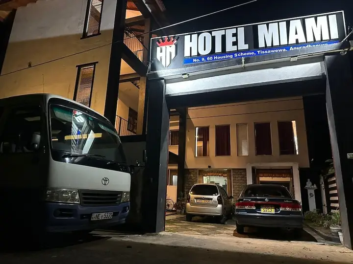 Анурадхапура: Hotel Miami