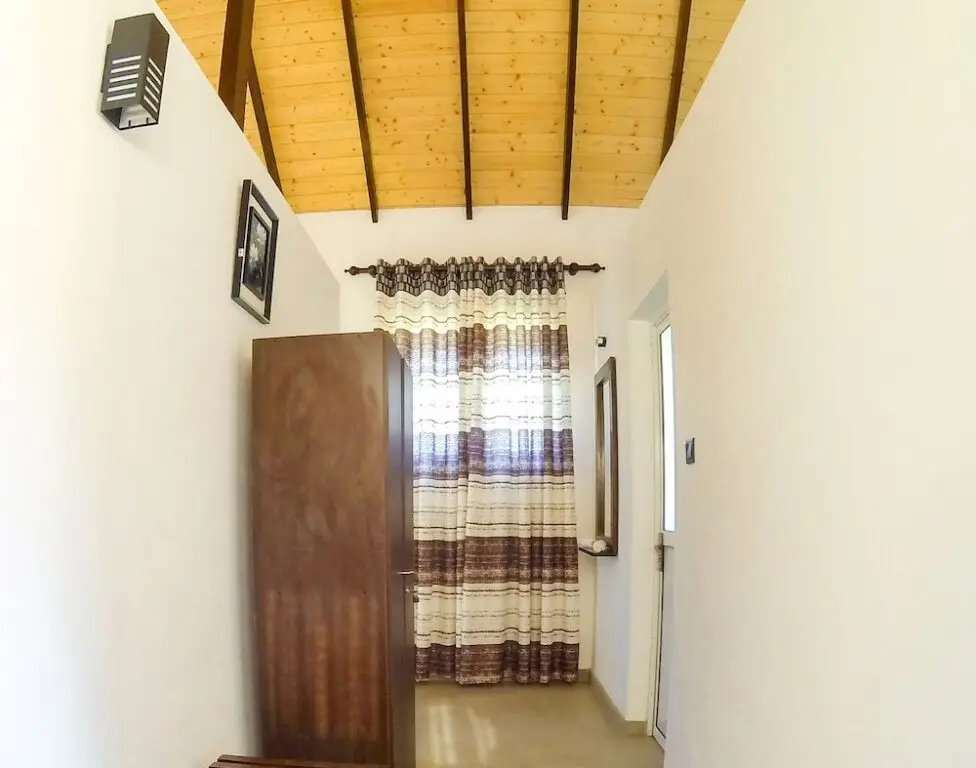 Киринда: thihawa eco huts yala