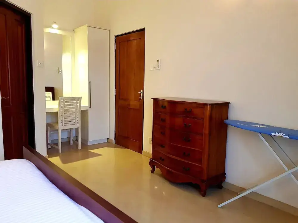 Коломбо: Myhavelock Town Studio Apt, With Own Pvt Gate Parking in Main City