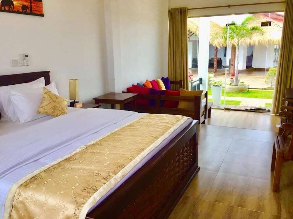 Тиссамахарама: Avonil Resort Yala
