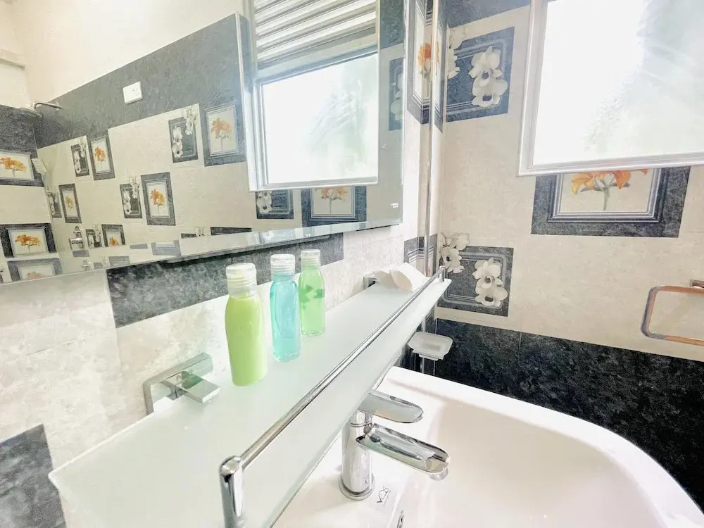 Анурадхапура: Ismattha hotel