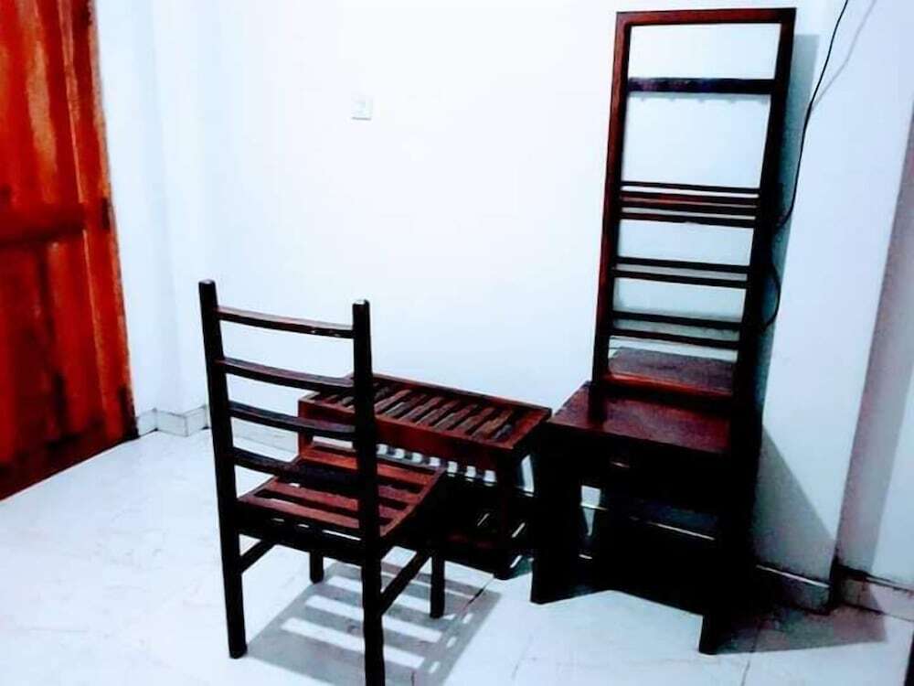 Канди: Black And White Kandy Guest House