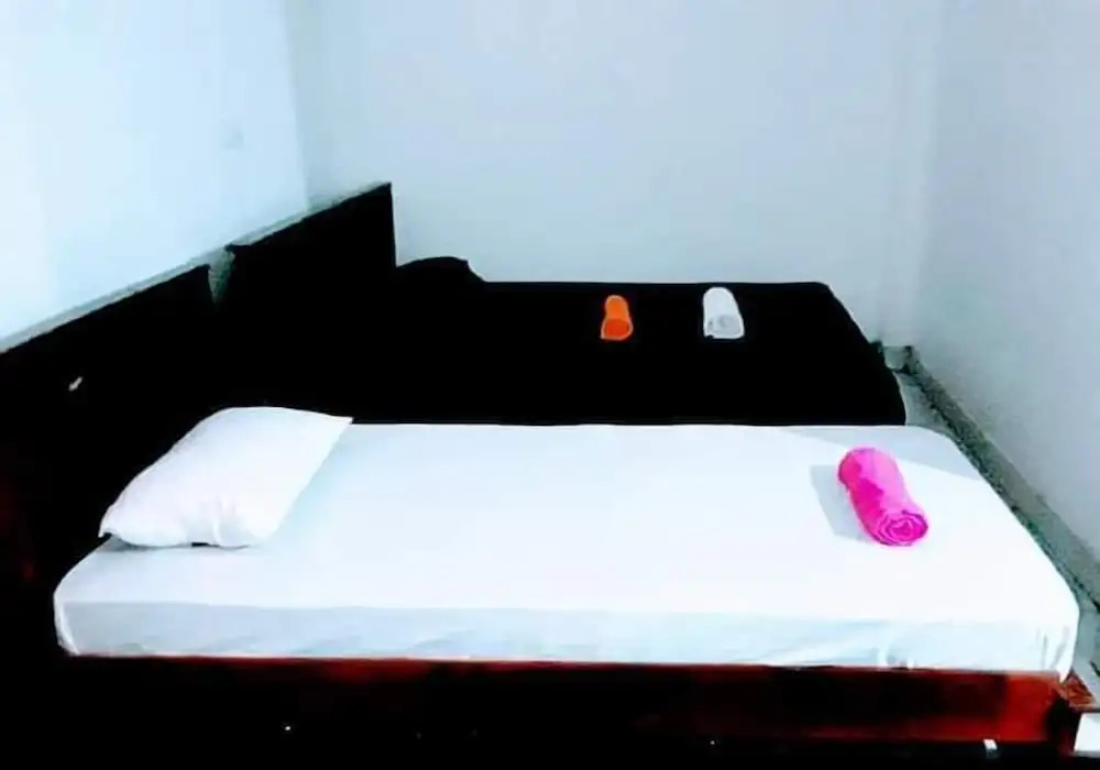 Канди: Black And White Kandy Guest House