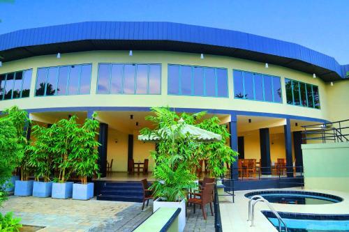 Калутара: Garden Beach Hotel