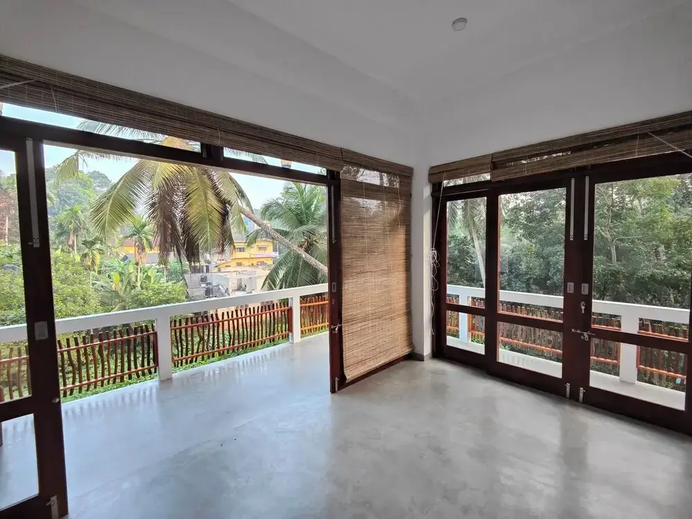 Хиккадува: Cocosurf House