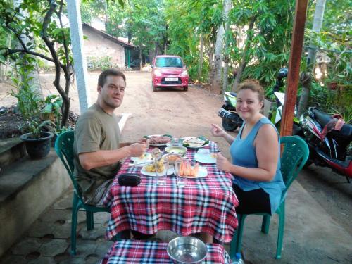 Веллавая: Dinimuthu Rest Inn