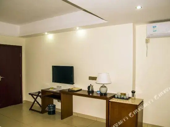 Санья: Sanya Hongyunlai Business Hotel