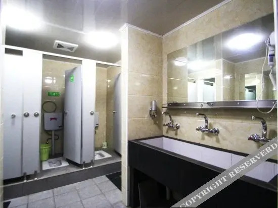 Шанхай: SMART Youth Hostel
