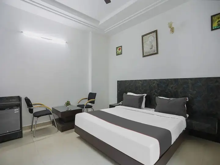 Гуруграм: FabHotel Phase 3 DLF Corporate Park