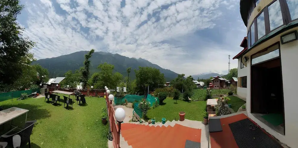 Пахалгам: OYO 71096 Shabnam Resorts