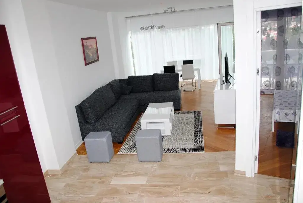 Будва: Lux apartmani Neno Budva