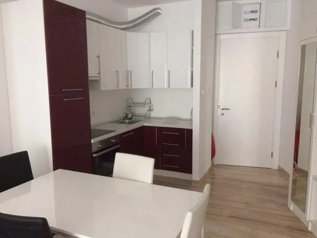 Будва: Lux apartmani Neno Budva