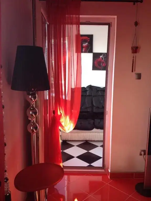 Будва: Red Duplex
