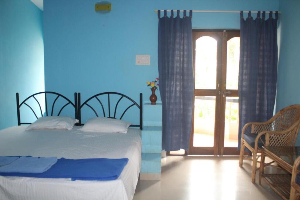Бага: Domingos Guest House