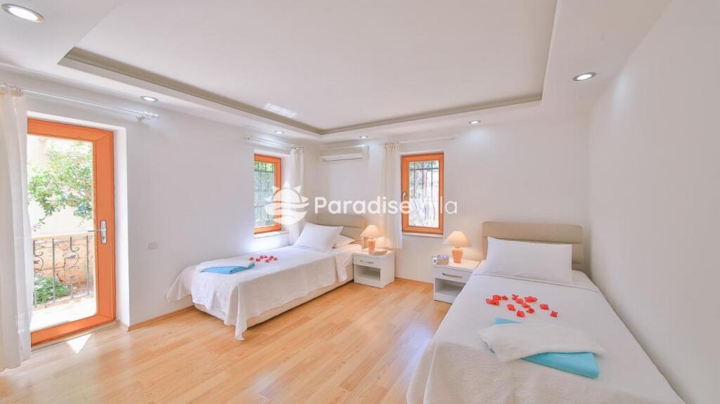 Каш: Villa Paradise