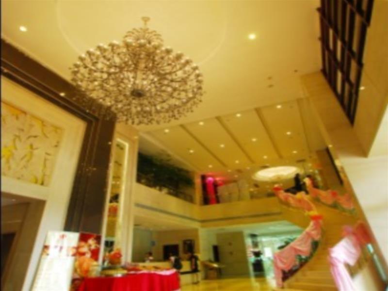Гуанчжоу: GreenTree Eastern GuangDong Guangzhou North Station Binhu Road Jindu Hotel