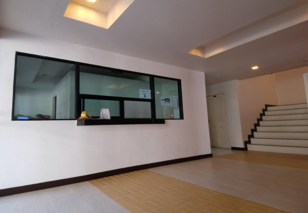 Банг-Сао-Тхонг: Silpsuvarnabhumi Apartment